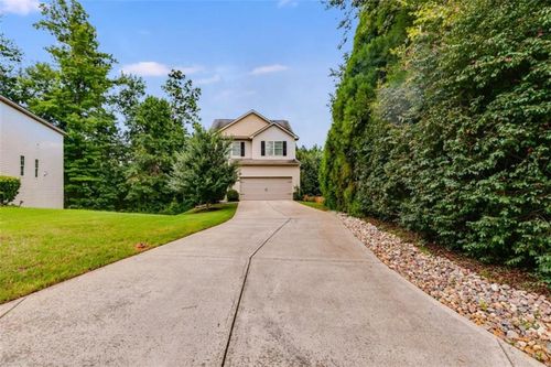 82 Stephens Mill Dr, Dallas, GA, 30157-9698 | Card Image