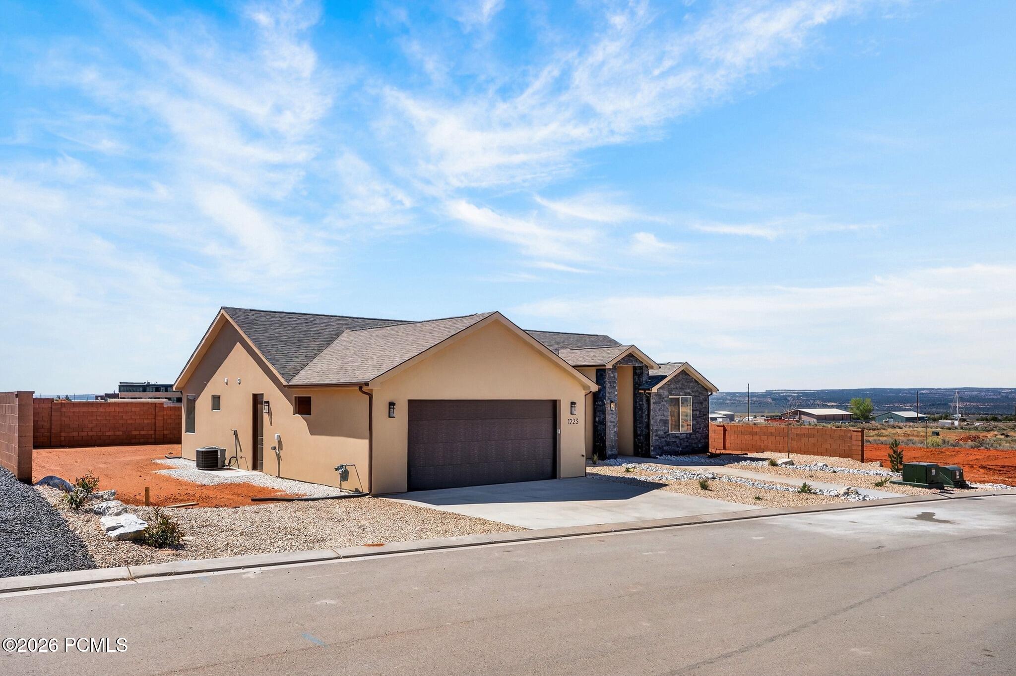 Residential in Hildale 2
