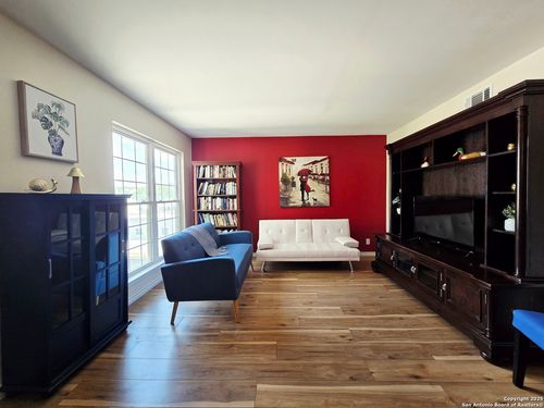 apt-143-8702 Village Dr, San Antonio, TX, 78217-5402 | Card Image
