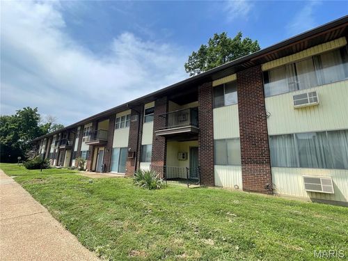b-7559 Hazelcrest Dr, Hazelwood, MO, 63042-2275 | Card Image