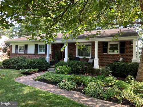 3124 Cochran Dr, LANCASTER, PA, 17601-1512 | Card Image