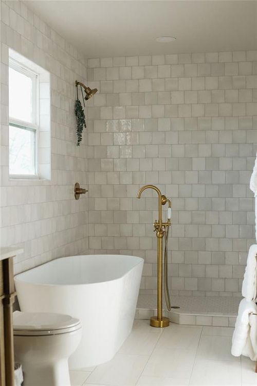 58 E Lake Dr, Medicine Park, OK, 73557 | Card Image