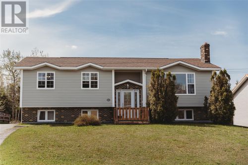 64 Bennett Dr, Gander, NL, A1V1M9 | Card Image
