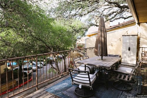apt-402-8642 Fredericksburg Rd, San Antonio, TX, 78240-1277 | Card Image