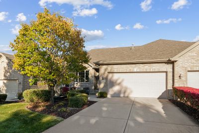 16161 Hillcrest Circle, Townhouse with 1 bedrooms, 2 bathrooms and 2 parking in Orland Park IL | Image 1