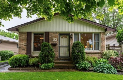 108 Culver Cres, London, ON, N5V3G4 | Card Image