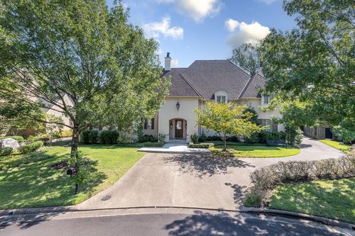 1244 Cherbourg Ln, Memphis, TN, 38120-4067 | Card Image