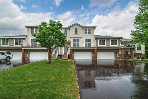 20144 Holister Ln, Lakeville, MN, 55044-6867 | Card Image