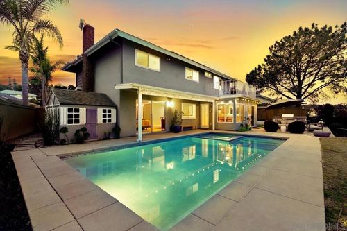768 Sonrisa St, Solana Beach, CA, 92075-2407 | Card Image