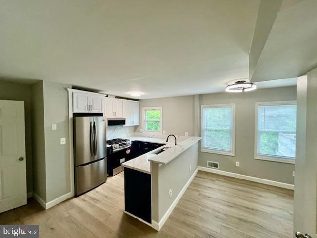 9601 Aspen Pl, Townhouse with 4 bedrooms, 3 bathrooms and null parking in MANASSAS VA | Image 6