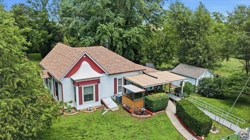 12472 Saline Rd, Winchester, KS, 66097 | Card Image