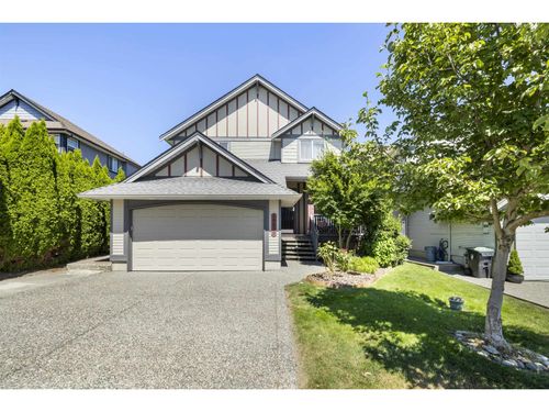 19629 68a Ave, Langley, BC, V2Y3H2 | Card Image