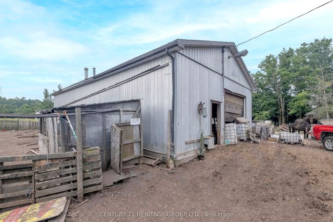 3869 - 7th Line, Home with 4 bedrooms, 3 bathrooms and 20 parking in Innisfil ON | Image 23