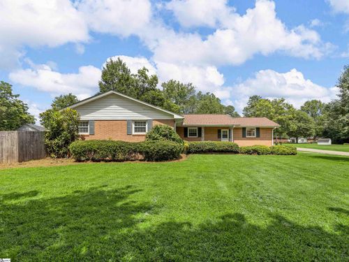 601 Wood Drive, Greer, SC, 29651 | Card Image