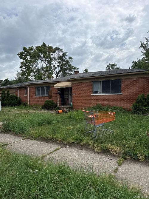 19994 Wyoming St, Detroit, MI, 48221-1598 | Card Image