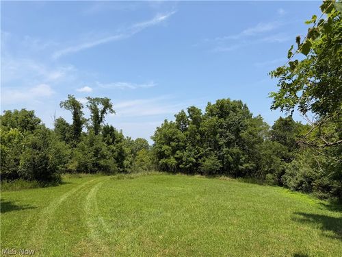 16.25 Ac Rear 17th Avenue, Parkersburg, WV, 26101 | Card Image