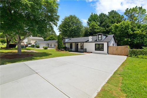 4946 Lake Ridge Trl Nw, Lilburn, GA, 30047-3764 | Card Image