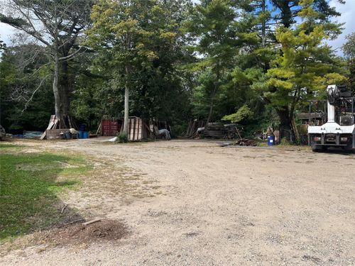 2801 Montauk Hwy, Brookhaven, NY, 11719-9596 | Card Image