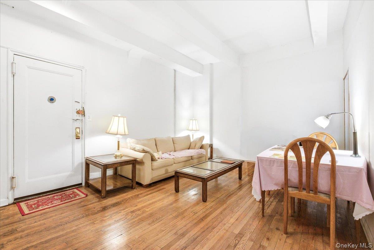 Residential in New York 4