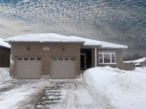 26 Sheppard Dr, Victoria Harbour, ON, L0K2A0 | Card Image