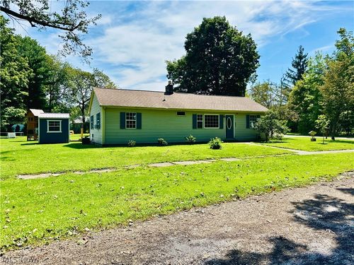 4940 Valleyview Blvd, Ashtabula, OH, 44004-6174 | Card Image