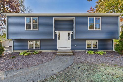 38 Old Onset Rd, Wareham, MA, 02558 | Card Image