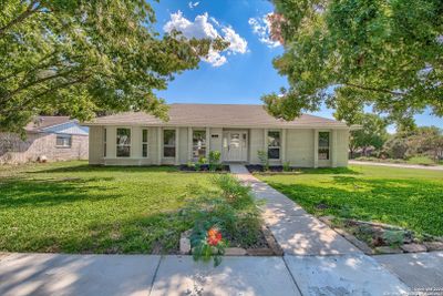 4602 Stoney View, House other with 3 bedrooms, 2 bathrooms and null parking in San Antonio TX | Image 2