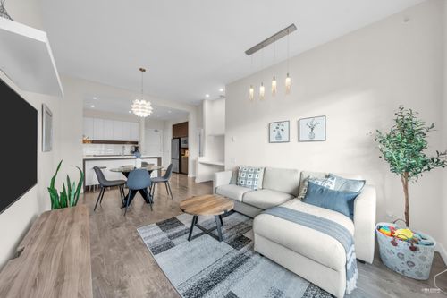 412-545 Foster Ave, Coquitlam, BC, V3J0B3 | Card Image