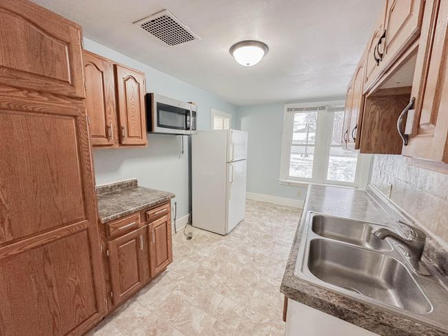 Kitchen | Image 4