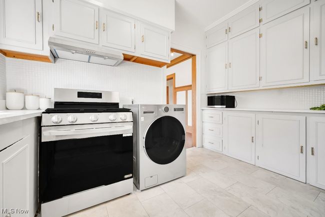 APT-2 - 1357 East Blvd, Condo with 4 bedrooms, 2 bathrooms and null parking in Cleveland OH | Image 7