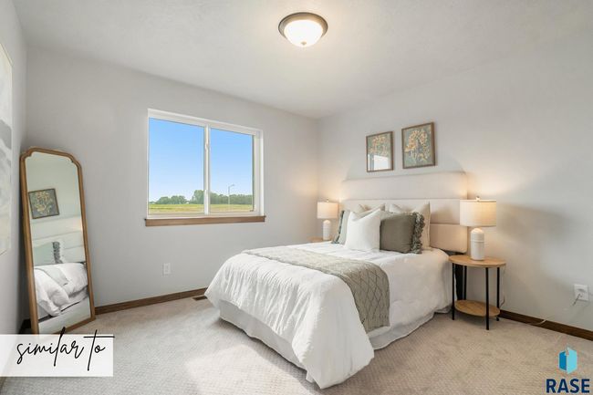 8014 E Tencate Pl, Townhouse with 3 bedrooms, 3 bathrooms and null parking in Sioux Falls SD | Image 11