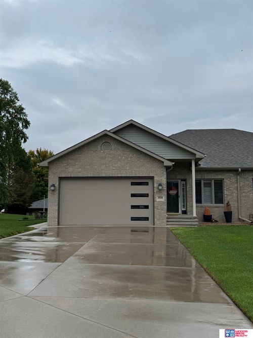 1908 Country Meadows Place, Beatrice, NE, 68310 | Card Image