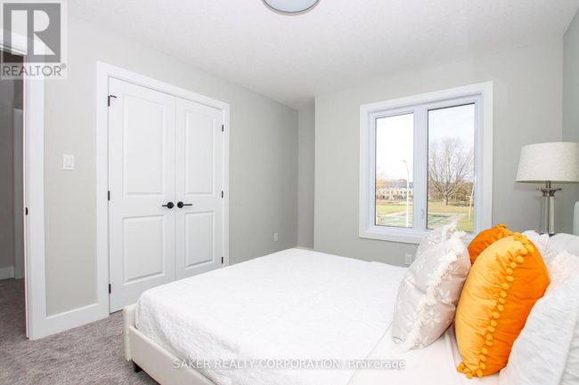 587 Regent St, Townhouse with 3 bedrooms, 3 bathrooms and 3 parking in Mount Brydges ON | Image 19