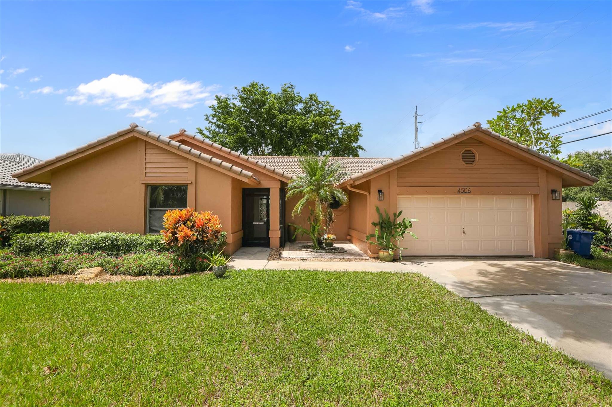73rd Ave, Coral Springs, FL 33065
