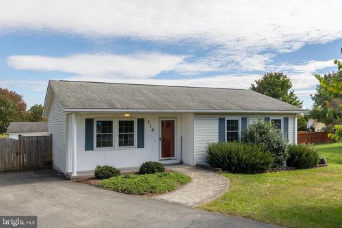 114 Golden Pond Cir, STEPHENS CITY, VA, 22655-2379 | Card Image