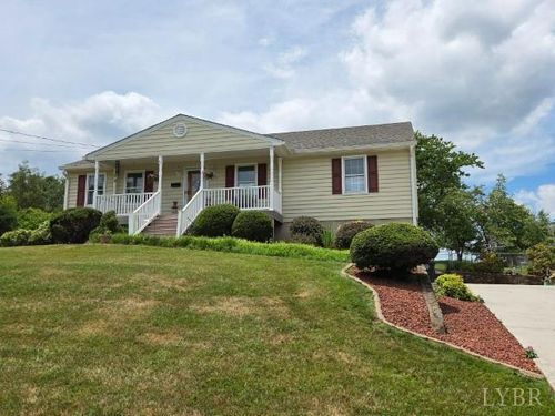 629 Sherman Dr, Lynchburg, VA, 24502-1425 | Card Image