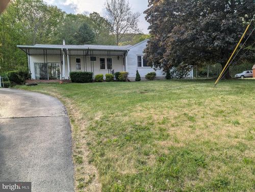 5040 Frankfort Hwy, Ridgeley, WV, 26753-7353 | Card Image