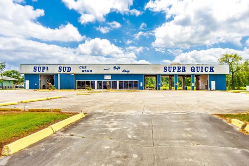 147 Corporate Dr, Houma, LA, 70360-2767 | Card Image