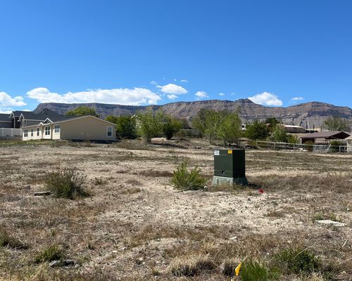 625 200, Ferron, UT, 84523 | Card Image