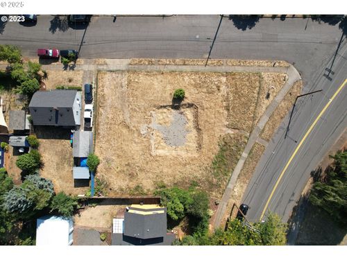 4731 N Willamette Blvd, Portland, OR, 97203-4779 | Card Image