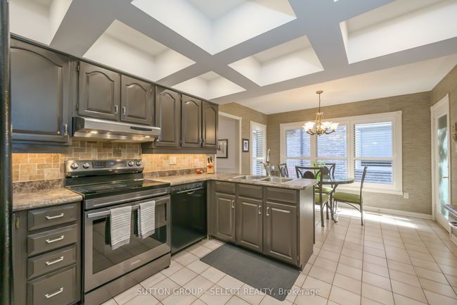 59 Heathdale Crt, House other with 4 bedrooms, 3 bathrooms and 3 parking in London ON | Image 11