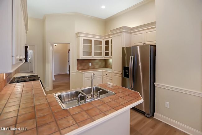 503 W Abbey Pl - 15 | Image 12