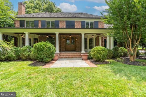 8908 Holly Leaf Ln, BETHESDA, MD, 20817-2653 | Card Image