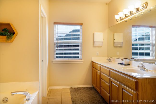 15730 S Birch Ave, House other with 4 bedrooms, 2 bathrooms and null parking in Glenpool OK | Image 28