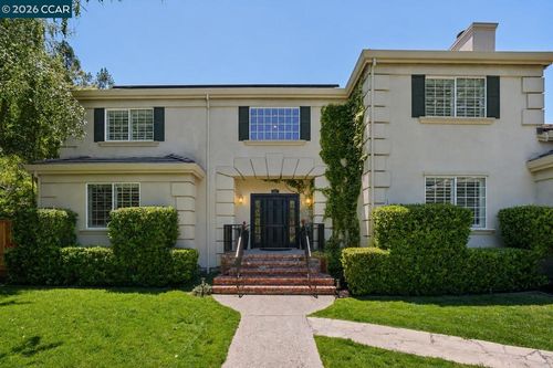 136 Lark Ct, Alamo, CA, 94507-1800 | Card Image