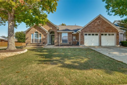15 Richmond Ct, Mansfield, TX, 76063-5142 | Card Image