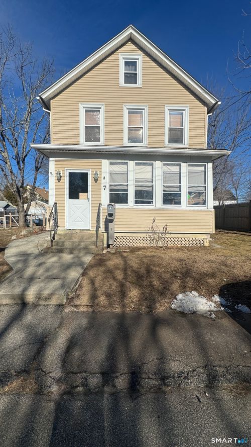 7 Quinebaug Rd, Norwich, CT, 06360-2524 | Card Image