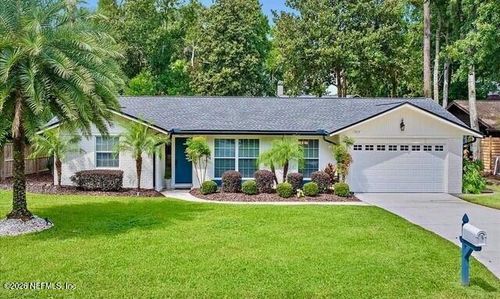 1819 Twelve Oaks Ln W, Neptune Beach, FL, 32266-3109 | Card Image