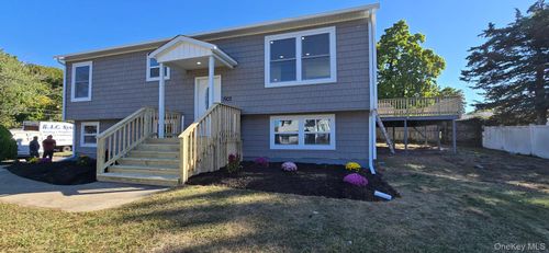 1902 Race Ave, Medford, NY, 11763-1836 | Card Image