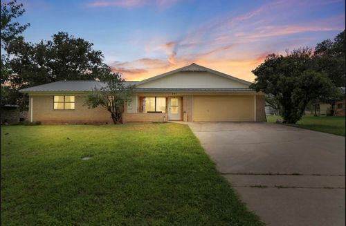301 Reven Acres Dr, Kingsland, TX, 78639-3802 | Card Image